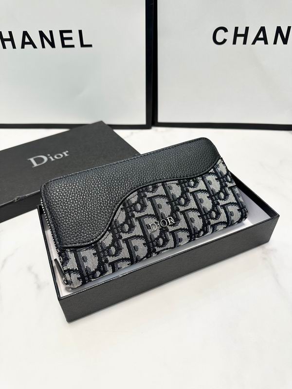 Dior Wallet ID:20260806-130
